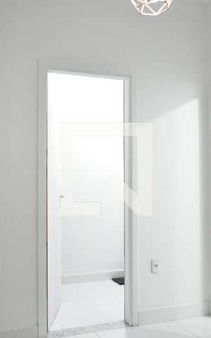 Casa de condomínio à venda com 150m², 3 quartos e 4 vagasSuite