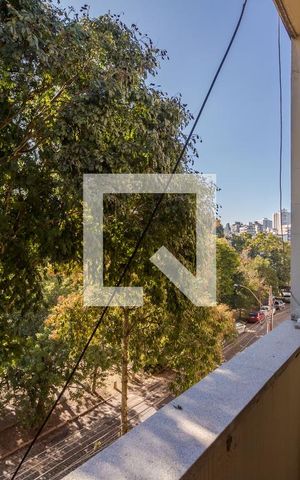 Apartamento à venda com 83m², 2 quartos e sem vaga Apartamento à venda com 83m², 2 quartos e sem vagaVaranda