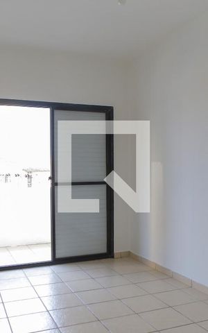 Apartamento para alugar com 110m², 2 quartos e 1 vaga Apartamento para alugar com 110m², 2 quartos e 1 vagaQuarto