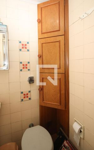 Apartamento à venda com 90m², 2 quartos e 1 vaga Apartamento à venda com 90m², 2 quartos e 1 vagaBanheiro 2