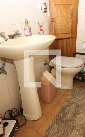 Apartamento à venda com 90m², 2 quartos e 1 vaga Apartamento à venda com 90m², 2 quartos e 1 vagaBanheiro 2