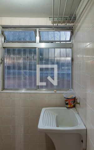 Apartamento à venda com 60m², 2 quartos e 1 vagaÁrea de Serviço