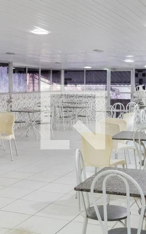 Casa à venda com 234m², 3 quartos e 4 vagas Casa à venda com 234m², 3 quartos e 4 vagasSalao de Festa