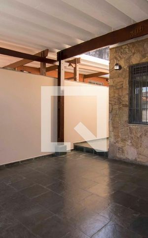 Casa para alugar com 100m², 2 quartos e 2 vagasGaragem