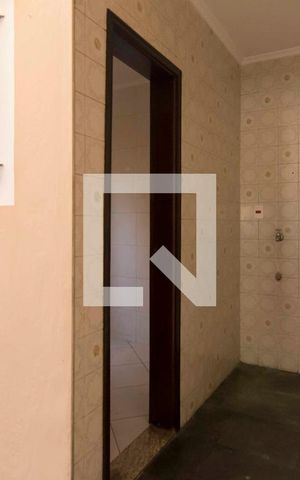 Casa para alugar com 100m², 2 quartos e 2 vagasLavanderia