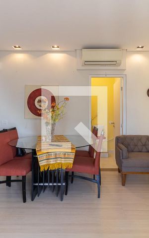 Apartamento à venda com 96m², 3 quartos e 2 vagas Apartamento à venda com 96m², 3 quartos e 2 vagasSala