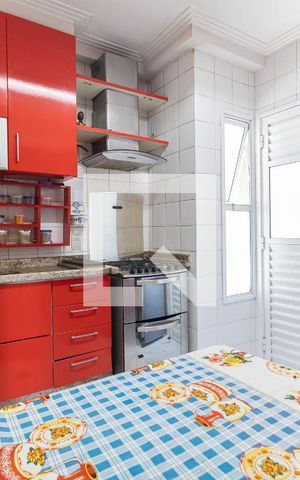 Apartamento à venda com 96m², 3 quartos e 2 vagas Apartamento à venda com 96m², 3 quartos e 2 vagasCozinha