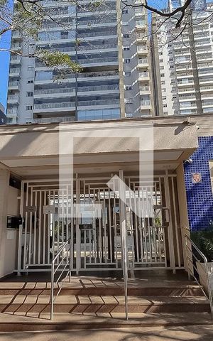 Apartamento à venda com 96m², 3 quartos e 2 vagas Apartamento à venda com 96m², 3 quartos e 2 vagasFachada