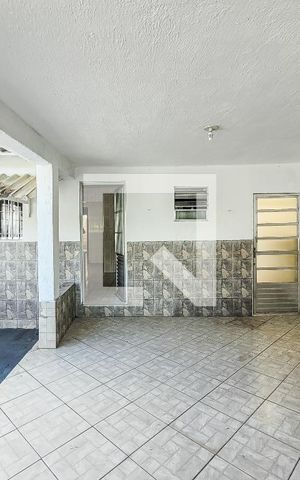 Casa à venda com 380m², 3 quartos e 4 vagas Casa à venda com 380m², 3 quartos e 4 vagasÁrea de Serviço