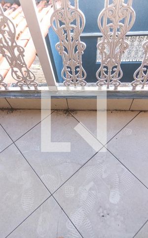 Casa à venda com 220m², 3 quartos e 3 vagasVaranda quarto 2 e suíte