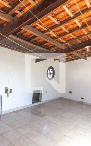Casa à venda com 220m², 3 quartos e 3 vagasSalão