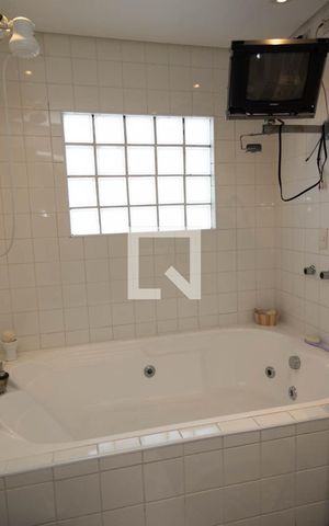 Casa à venda com 180m², 3 quartos e 2 vagas Casa à venda com 180m², 3 quartos e 2 vagasSuite do Quarto 3