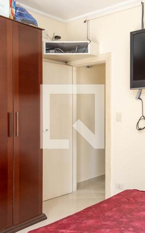 Casa à venda com 180m², 3 quartos e 2 vagas Casa à venda com 180m², 3 quartos e 2 vagasQuarto 1