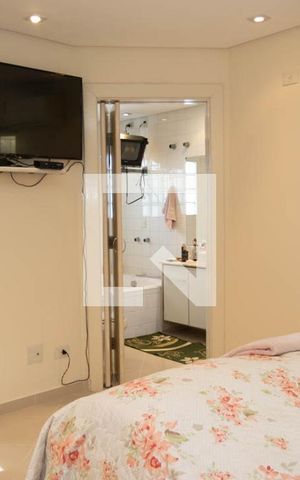 Casa à venda com 180m², 3 quartos e 2 vagas Casa à venda com 180m², 3 quartos e 2 vagasQuarto 3