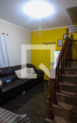 Casa para alugar com 600m², 5 quartos e 8 vagas Casa para alugar com 600m², 5 quartos e 8 vagasSala de Estar