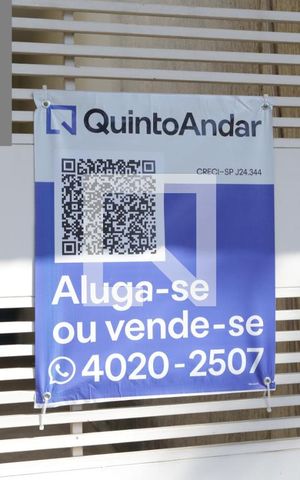 Casa à venda com 180m², 3 quartos e 2 vagasFachada