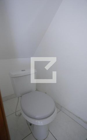 Casa à venda com 180m², 3 quartos e 2 vagasLavabo