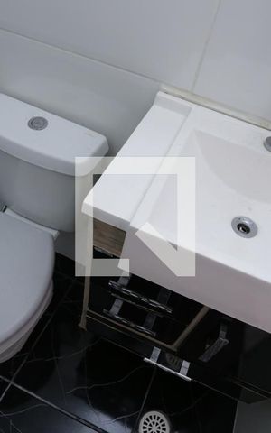 Casa à venda com 180m², 3 quartos e 2 vagasBanheiro da Suíte