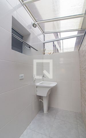 Studio para alugar com 38m², 1 quarto e sem vaga Studio para alugar com 38m², 1 quarto e sem vagaÁrea de Serviço