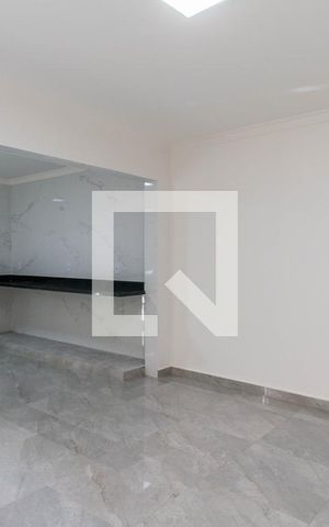 Casa à venda com 191m², 3 quartos e 2 vagas Casa à venda com 191m², 3 quartos e 2 vagasSala de Jantar