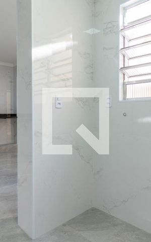 Casa à venda com 191m², 3 quartos e 2 vagas Casa à venda com 191m², 3 quartos e 2 vagasÁrea de Serviço
