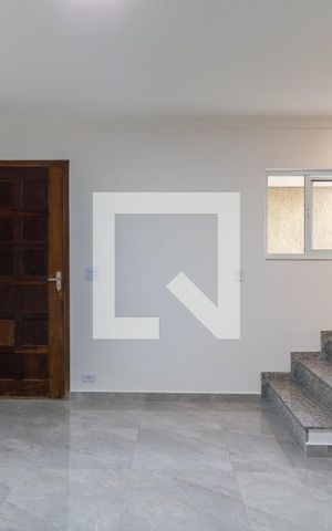 Casa à venda com 191m², 3 quartos e 2 vagas Casa à venda com 191m², 3 quartos e 2 vagasSala