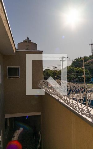 Casa à venda com 191m², 3 quartos e 2 vagas Casa à venda com 191m², 3 quartos e 2 vagasVista