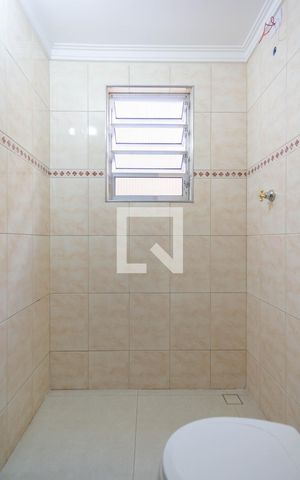 Casa à venda com 191m², 3 quartos e 2 vagas Casa à venda com 191m², 3 quartos e 2 vagasLavabo