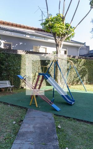 Apartamento para alugar com 48m², 2 quartos e 1 vaga Apartamento para alugar com 48m², 2 quartos e 1 vagaPlayground