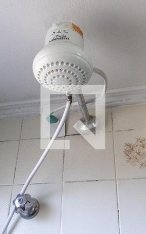 Apartamento para alugar com 48m², 2 quartos e 1 vaga Apartamento para alugar com 48m², 2 quartos e 1 vagaBanheiro