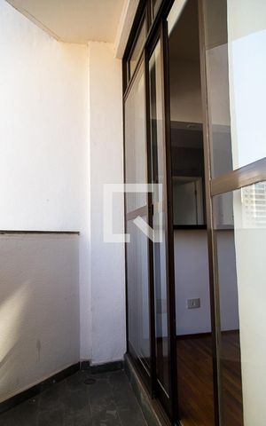 Apartamento à venda com 100m², 2 quartos e 2 vagasVaranda