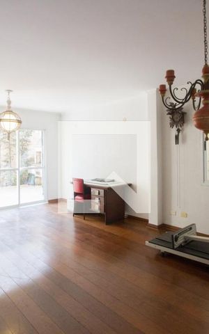 Casa de condomínio à venda com 255m², 4 quartos e 3 vagasSala