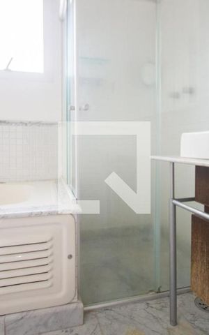 Casa de condomínio à venda com 255m², 4 quartos e 3 vagasBanheiro Suíte 1