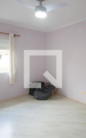 Casa de condomínio à venda com 255m², 4 quartos e 3 vagasSuíte 2