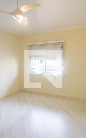 Casa de condomínio à venda com 255m², 4 quartos e 3 vagasSuíte 1