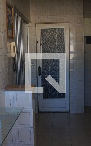 Apartamento à venda com 90m², 2 quartos e 1 vagaÁrea de Serviço