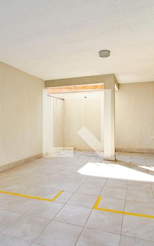 Casa de condomínio à venda com 200m², 3 quartos e 2 vagasGaragem