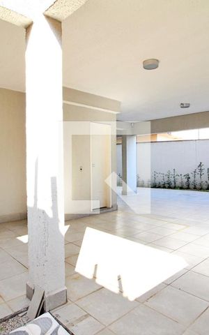 Casa de condomínio à venda com 200m², 3 quartos e 2 vagasGaragem