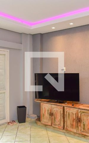 Casa à venda com 200m², 7 quartos e 2 vagas Casa à venda com 200m², 7 quartos e 2 vagasSala 2