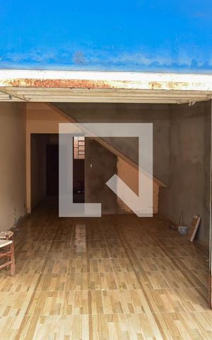 Casa à venda com 200m², 7 quartos e 2 vagas Casa à venda com 200m², 7 quartos e 2 vagasGaragem