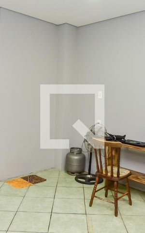 Casa à venda com 200m², 7 quartos e 2 vagas Casa à venda com 200m², 7 quartos e 2 vagasÁrea de Serviço