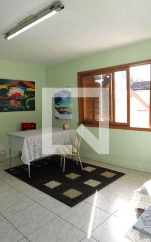 Casa à venda com 246m², 4 quartos e 3 vagasSala de Estar - anexo
