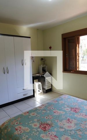 Casa à venda com 246m², 4 quartos e 3 vagasSuíte