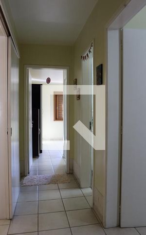 Casa à venda com 246m², 4 quartos e 3 vagasCorredor