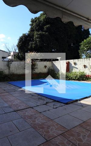 Casa à venda com 246m², 4 quartos e 3 vagasPátio