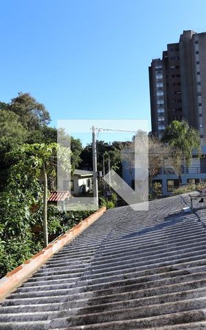 Casa à venda com 246m², 4 quartos e 3 vagasQuarto de Serviço 2 - vista 