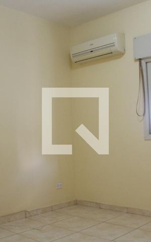 Apartamento para alugar com 70m², 1 quarto e sem vagaQuarto