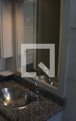 Apartamento para alugar com 70m², 1 quarto e sem vagaBanheiro