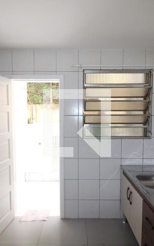Apartamento à venda com 70m², 2 quartos e sem vagaCozinha