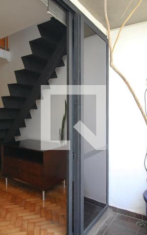 Apartamento para alugar com 70m², 1 quarto e 1 vaga Apartamento para alugar com 70m², 1 quarto e 1 vagaVaranda